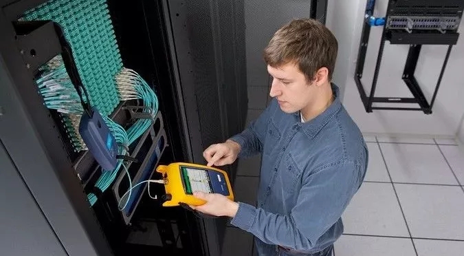 光時域反射儀（OTDR）