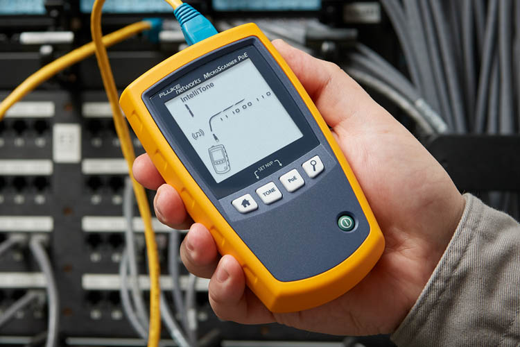 FLUKE驗(yàn)證級(jí)電纜測(cè)試儀